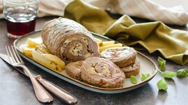 Arrosto di manzo ripieno