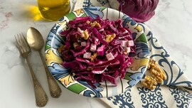 Insalata di cavolo cappuccio rosso