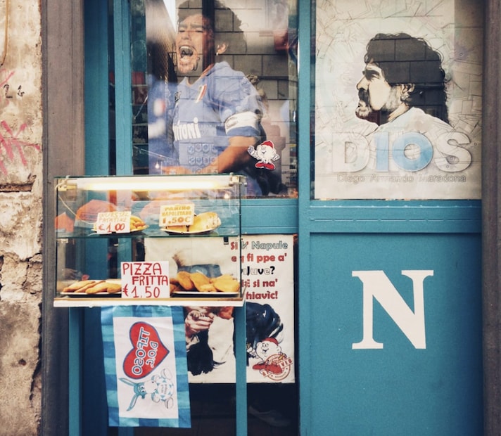maradona-cibo-napoli-scudetto