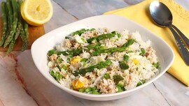 Insalata di riso con asparagi