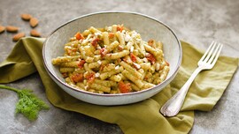 Pasta al pesto di finocchietto