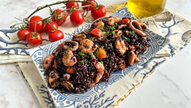 Riso venere con pesce