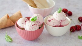 Gelato alla ciliegia