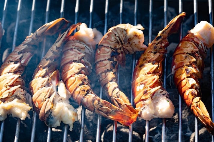 frutti-di-mare-crostacei-gamberi-scampi-aragoste-astici