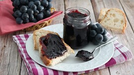 confettura-di-uva-fragola