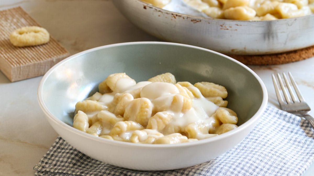 gnocchi con crema di parmigiano