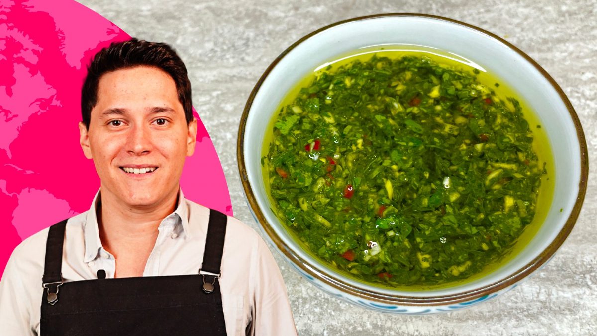 Chimichurri: la ricetta del tipico condimento argentino