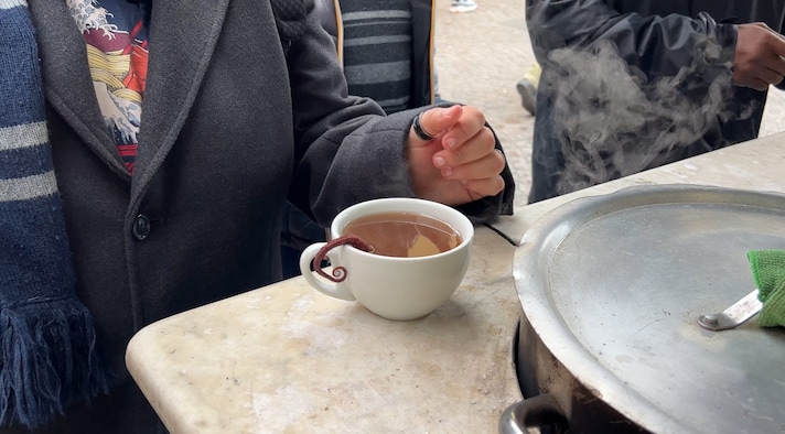 brodo-di-polpo-cos-e-street-food-napoli