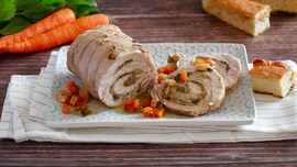 Arrosto di maiale ripieno