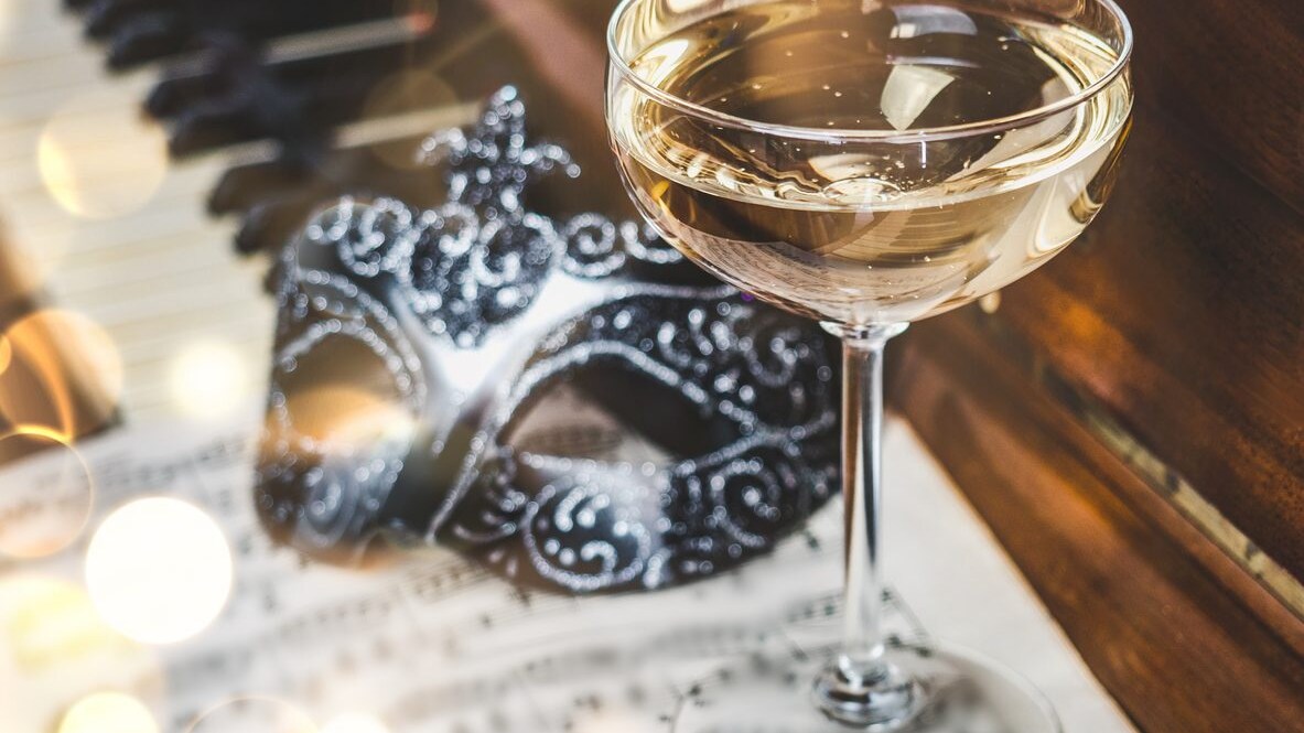 che-vini-abbinare-ai-dolci-di-carnevale