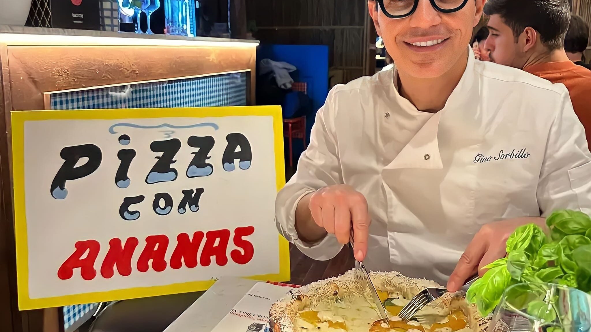 pizza-ananas-sorbillo