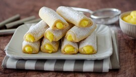 Cannoli di pasta frolla