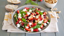 Insalata di fragole e feta