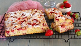 Torta fragole e mele