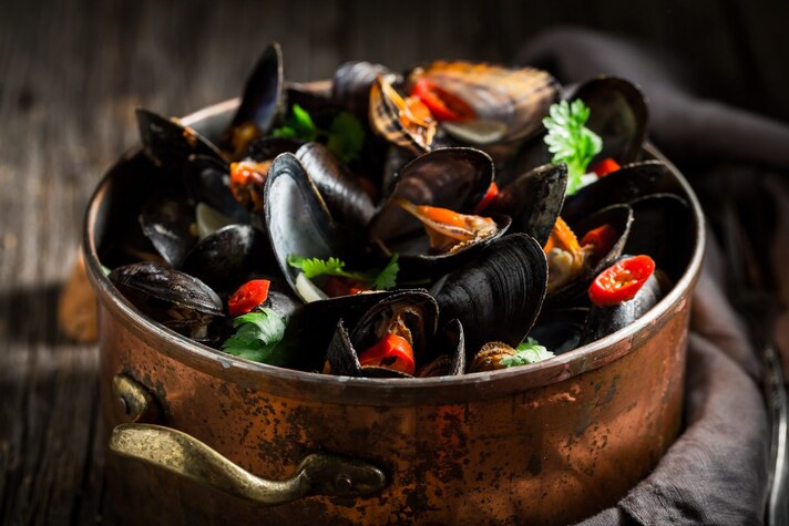 che-vino-abbinare-alle-cozze-zuppa