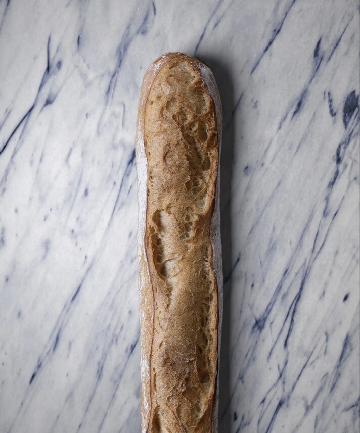 cosa-e-dove-mangiare-a-parigi-baguette-gana