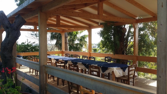 dove-mangiare-a-gallipoli-spendendo-poco-tenuta-la-siesta-agriturismo