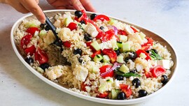 mescolare insalata