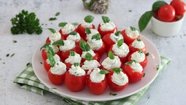 pomodori-ripieni-di-caprino