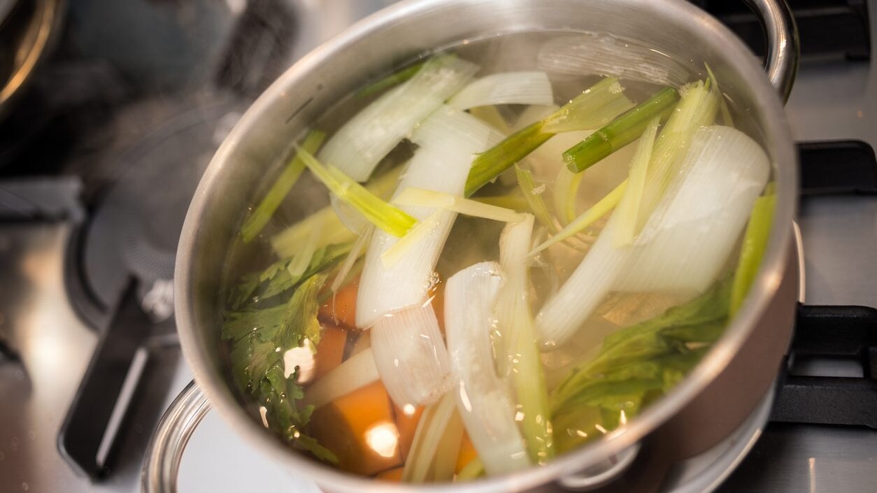 acqua-fredda-calda-brodo-scienza