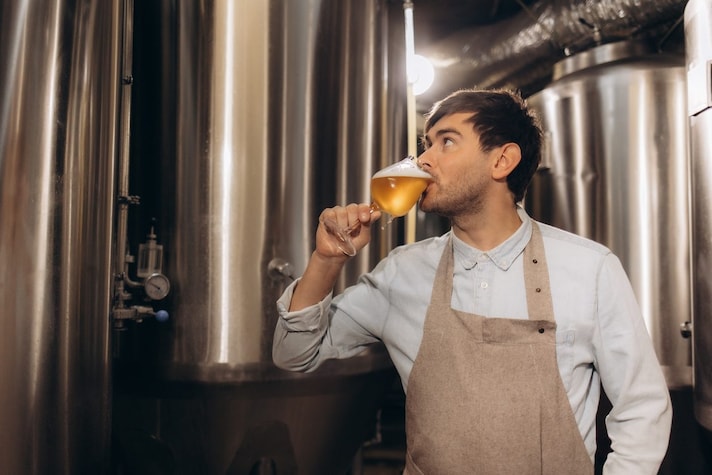 hai-sempre-bevuto-la-birra-nel-modo-sbagliato