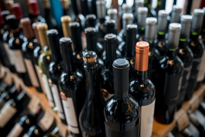 vino-invenduto-auto-elettriche