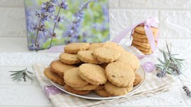 biscotti-alla-lavanda
