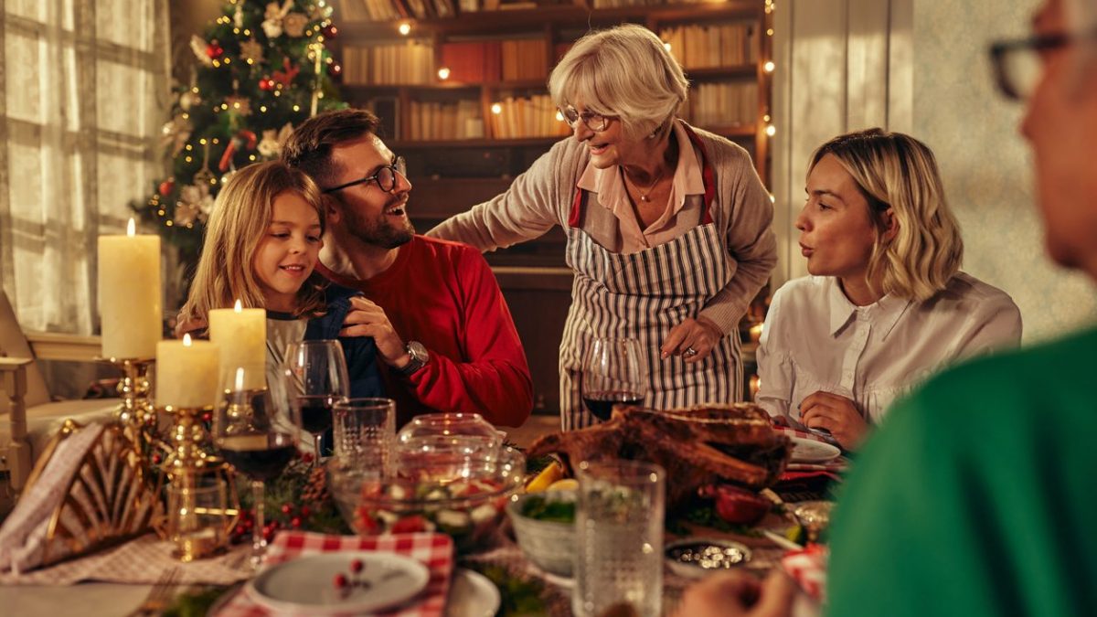 pranzo-natale-italia-novecento