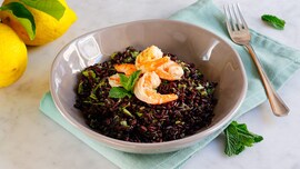 Riso venere con gamberetti