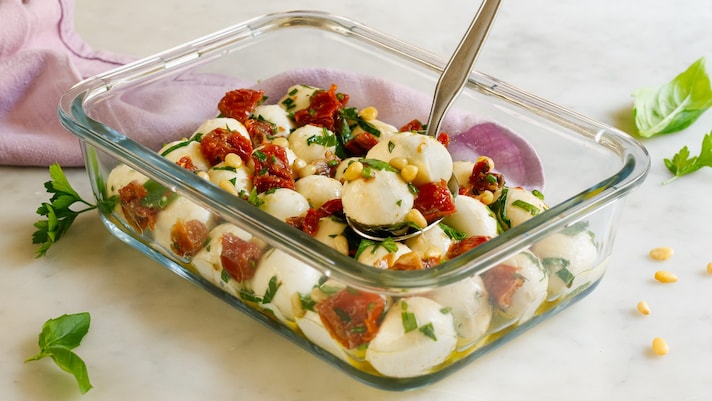 Mozzarella marinata