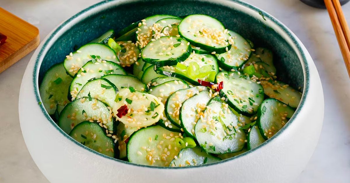 Insalata thai di cetrioli: la ricetta del piatto fresco e aromatico