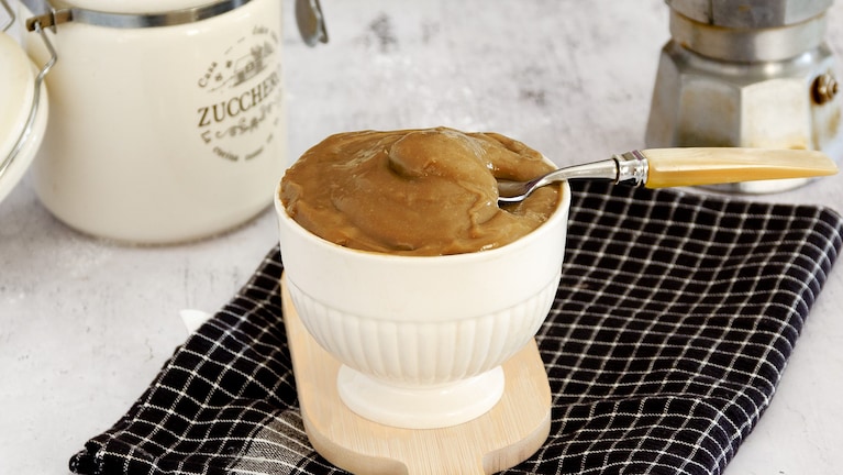 Crema pasticcera al caffè