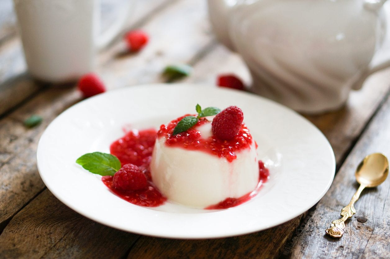 Come preparare il budino di ricotta con la ricetta di Sal De Riso 