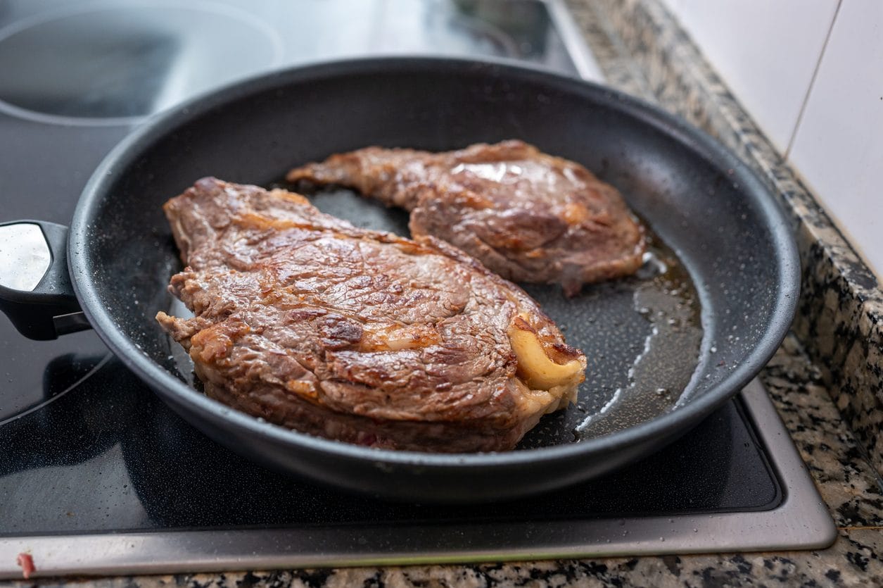 Come capire se la carne è cotta anche senza termometro