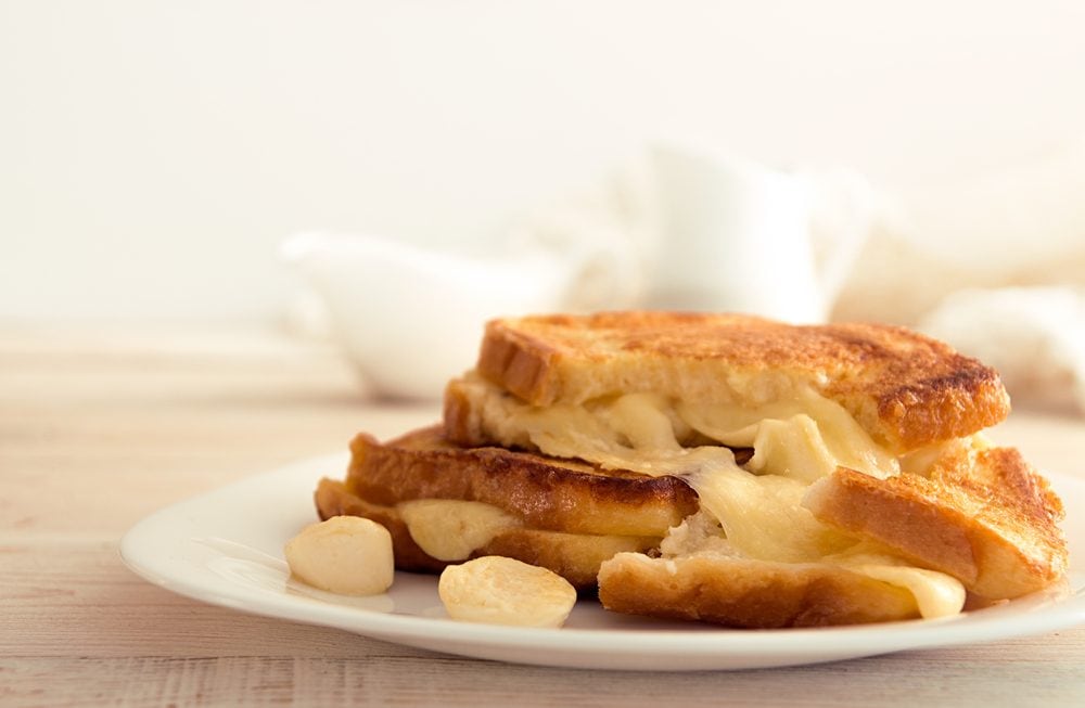 Perché la mozzarella in carrozza si chiama così? Tre teorie spiegano il motivo