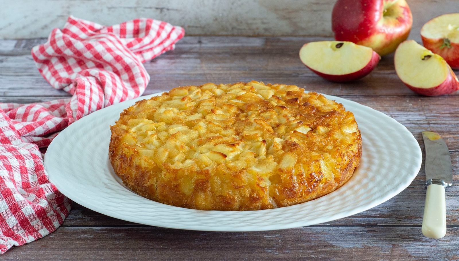 Torta di mele di Iginio Massari: la ricetta del maestro pasticciere