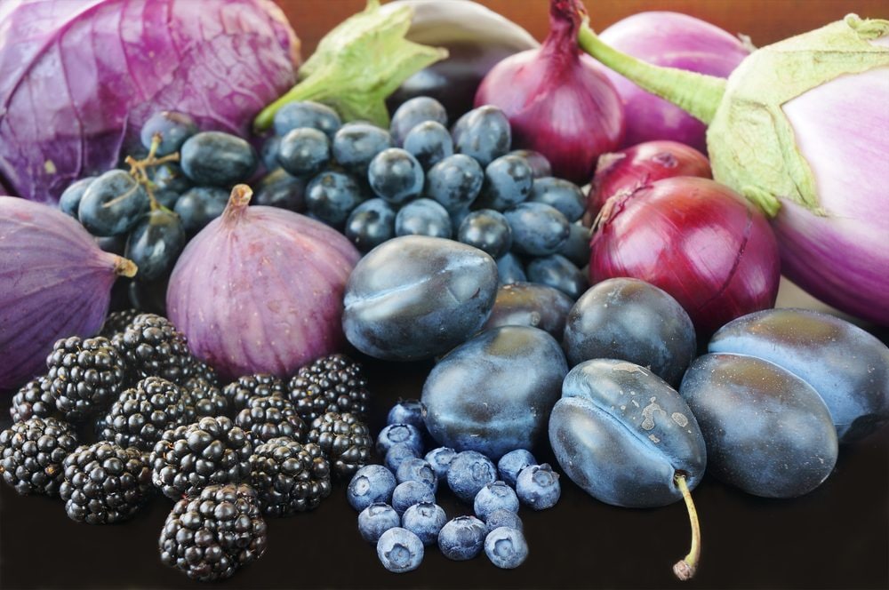 Benefici di frutta e verdura blu e viola: un pieno di antiossidanti