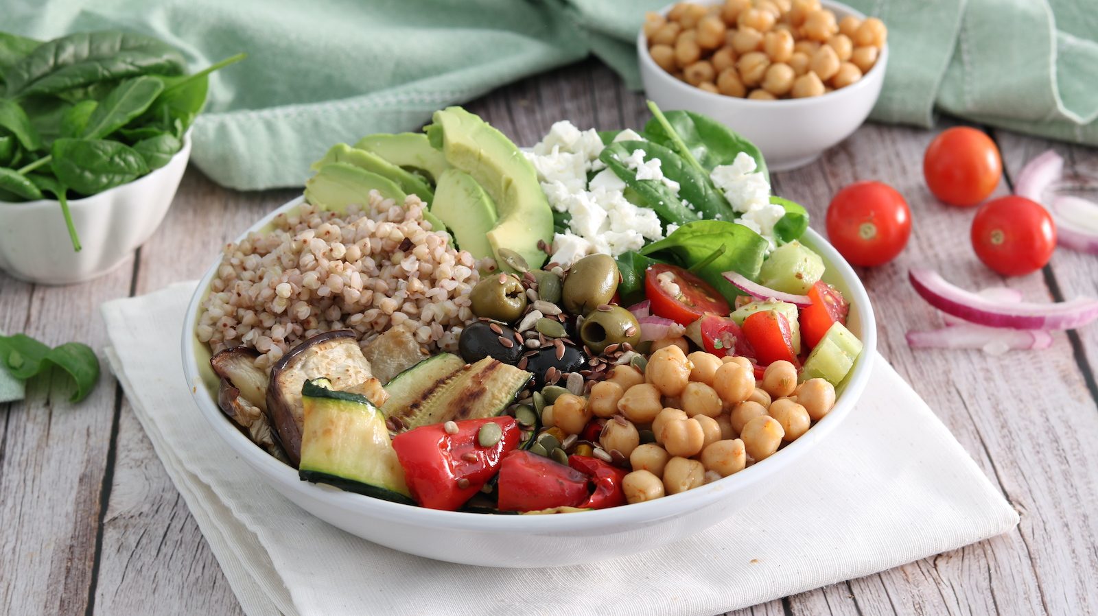 Buddha bowl: la ricetta del piatto unico nutriente e colorato