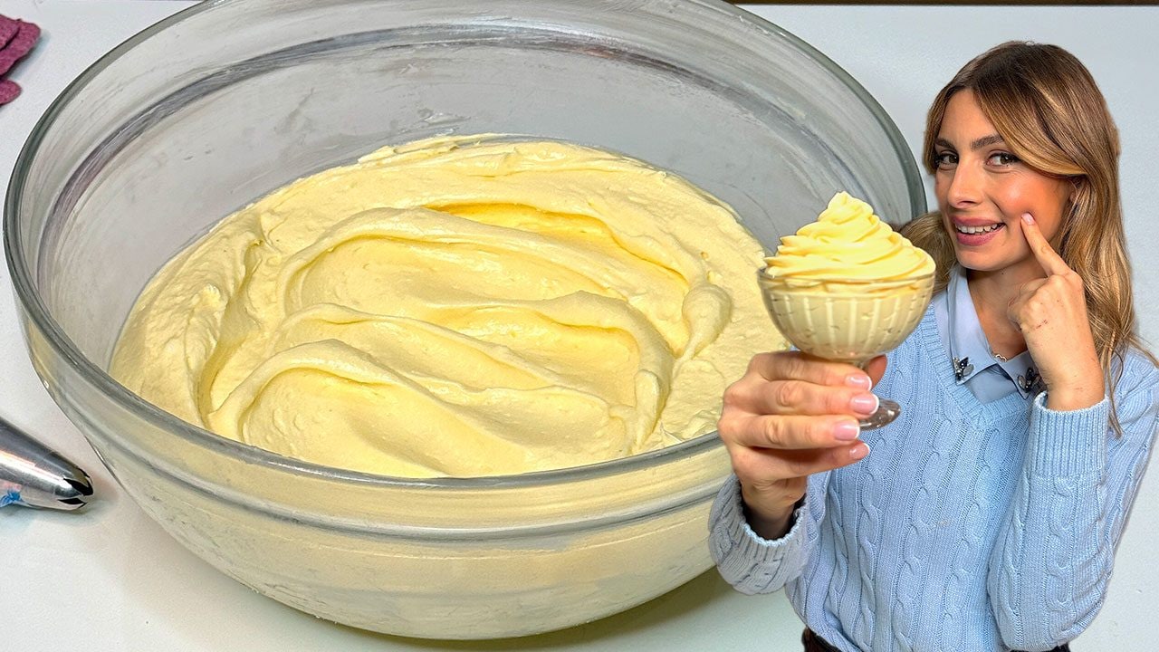Crema mousseline: la ricetta originale francese per farla densa e vellutata