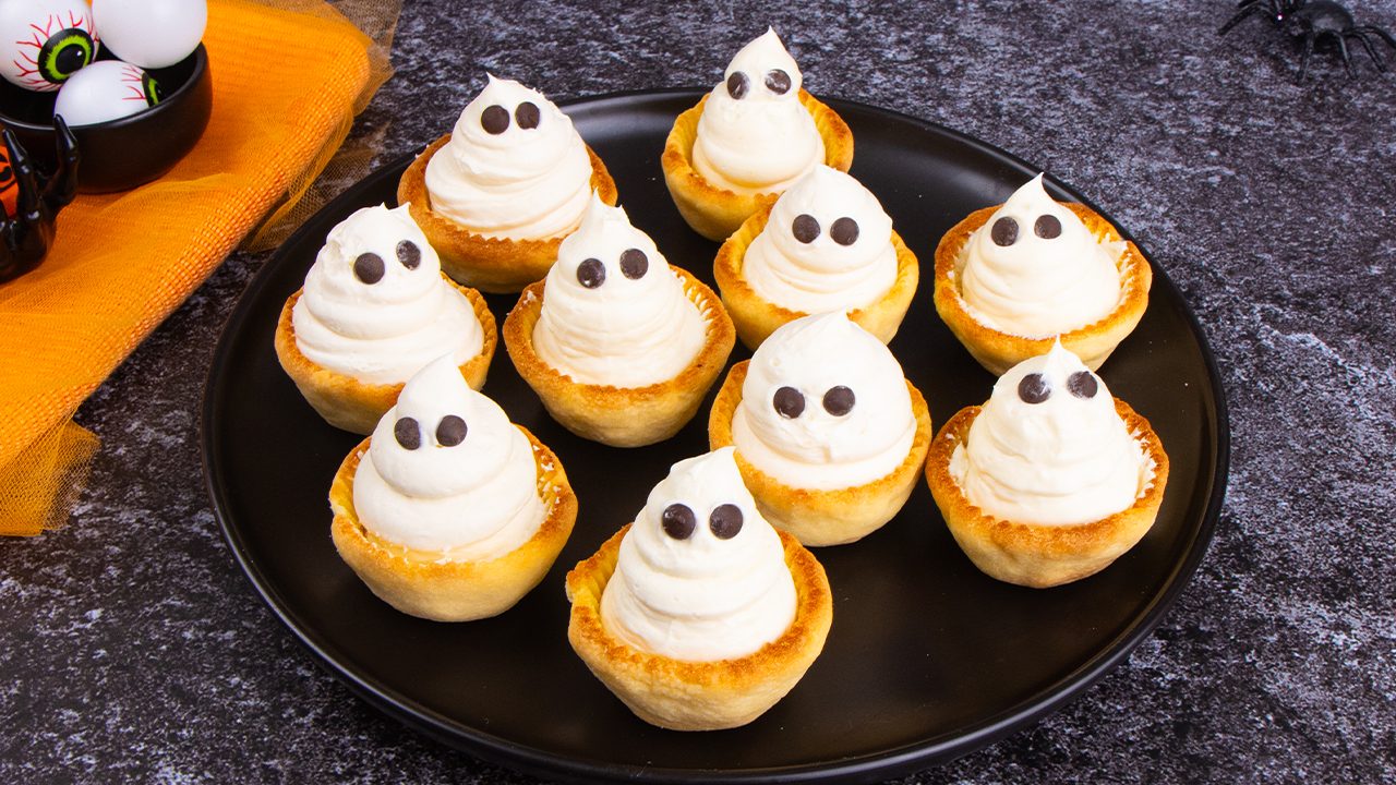 Fantasmini di Halloween: la ricetta dei dolcetti spaventosi per la notte delle streghe