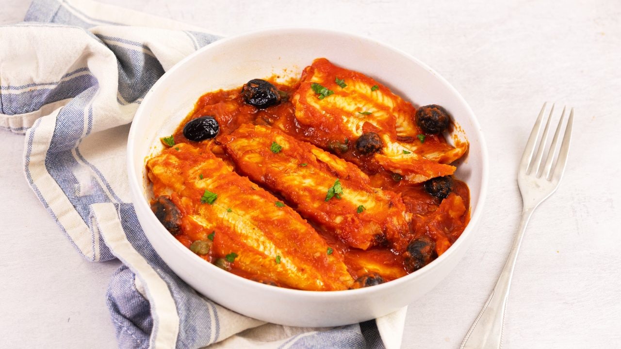 Merluzzo in umido: la ricetta del secondo di pesce tenero e saporito
