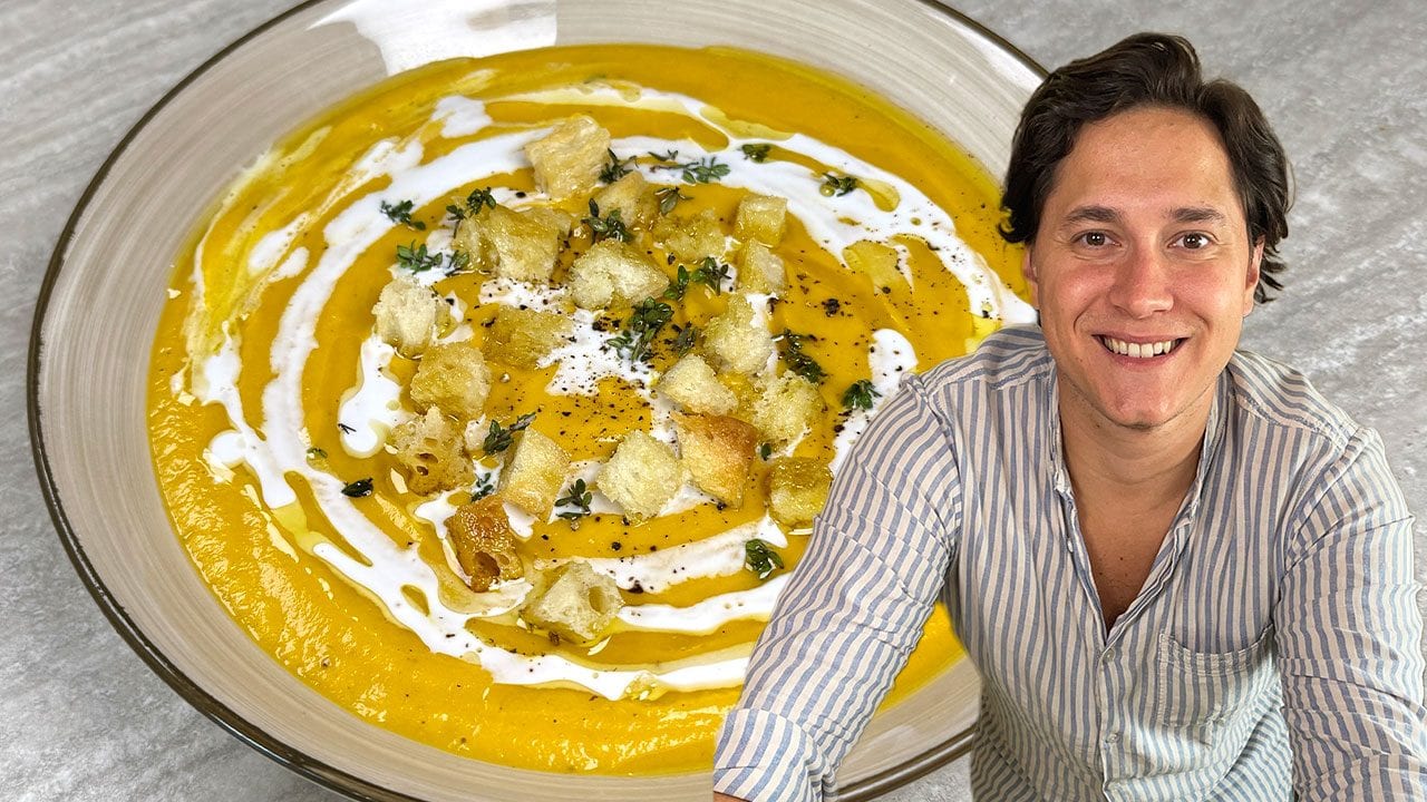 Zuppa di verdure al forno: la ricetta del primo piatto autunnale furbo e saporito