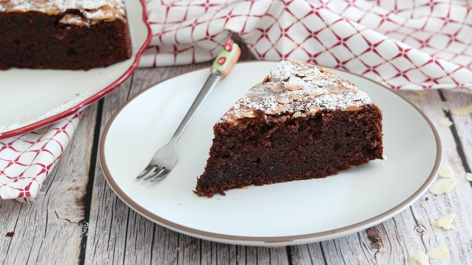 Caprese dolce di Cannavacciuolo: la ricetta del dessert secondo lo chef Antonino