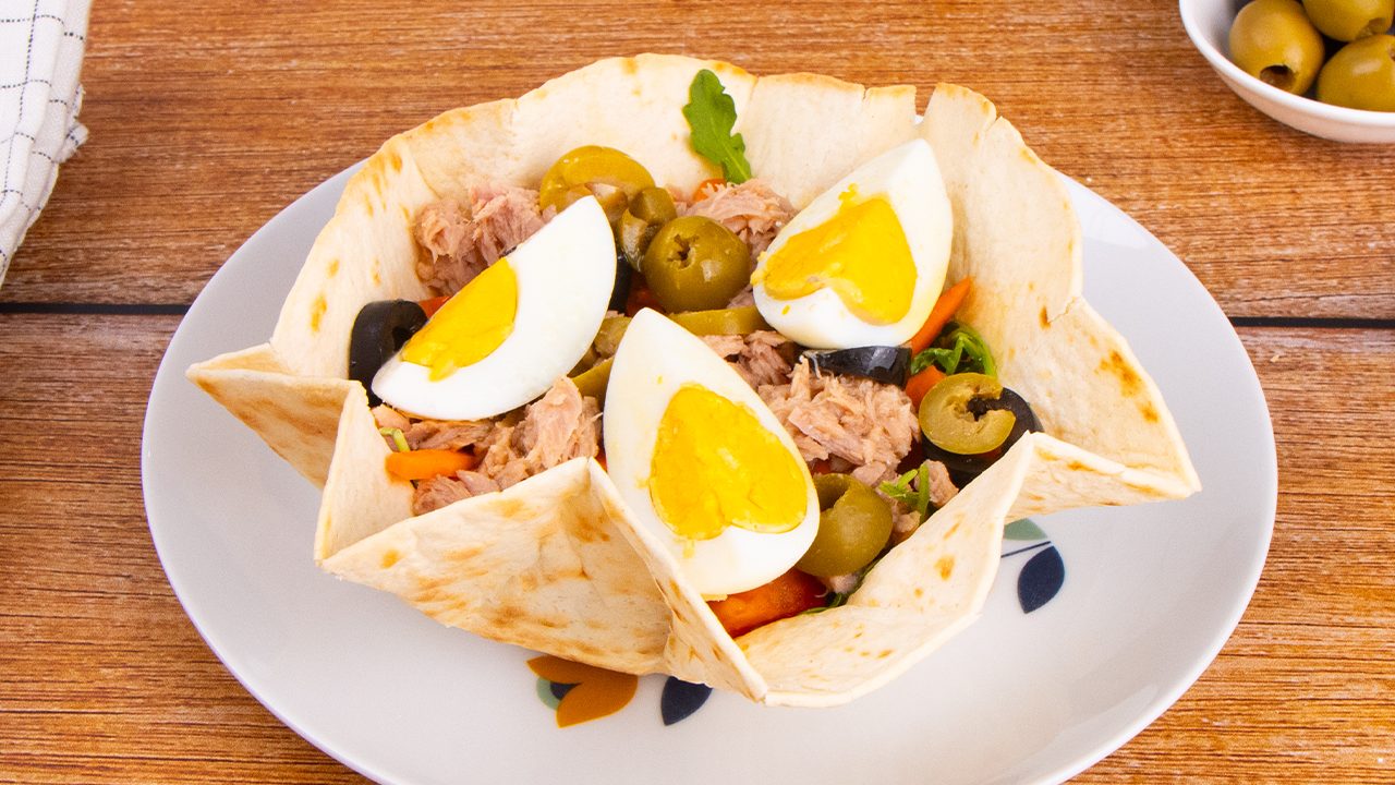 Cestini di piadina: la ricetta del piatto unico velocissimo e sfizioso