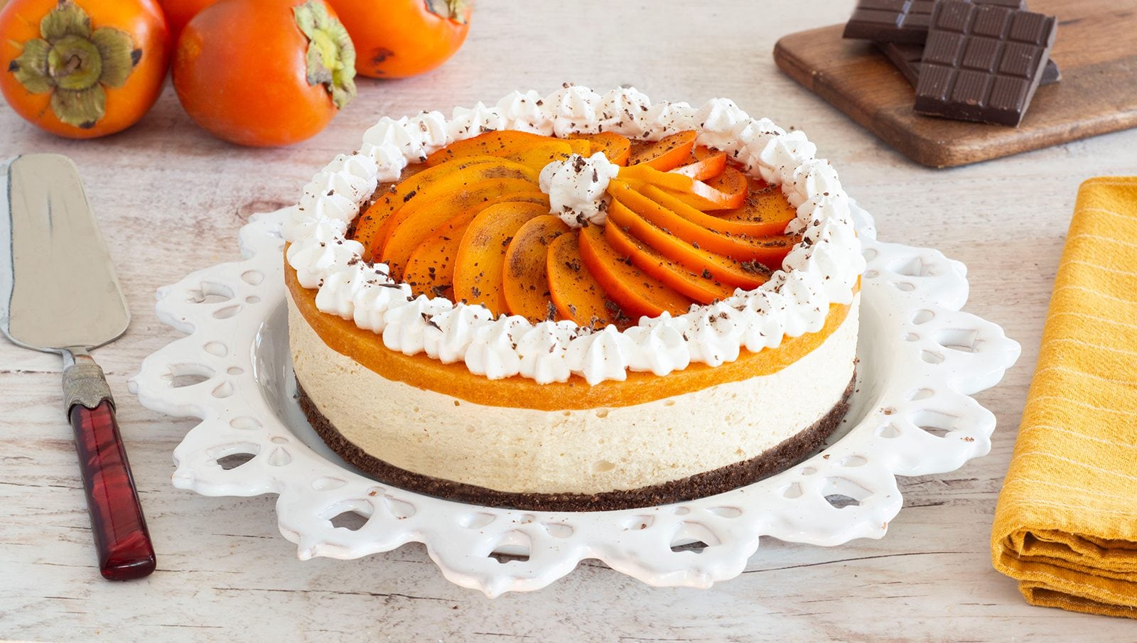 Cheesecake ai cachi: la ricetta della variante autunnale cremosa e colorata