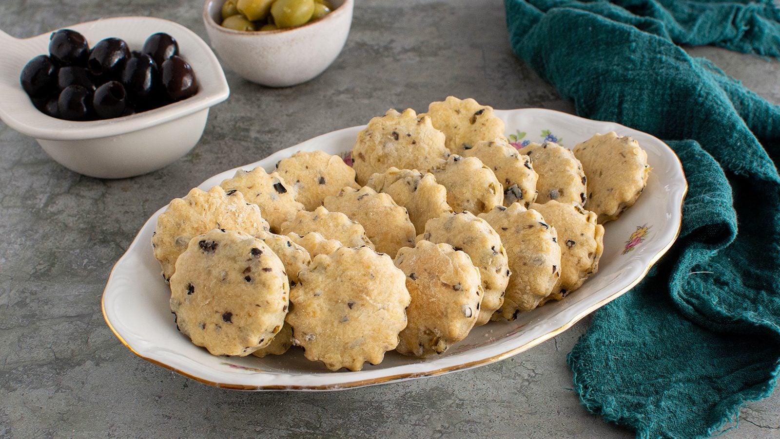 Frollini alle olive: la ricetta dello snack fragrante e saporito