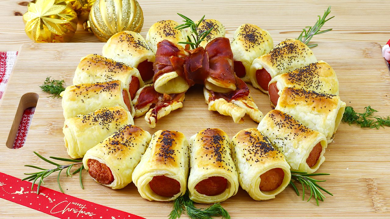 Ghirlanda di würstel: la ricetta dell'antipasto sfizioso perfetto per Natale