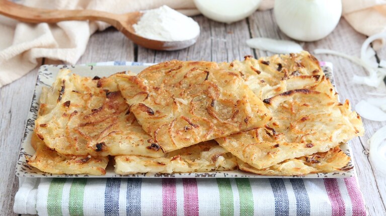 schiacciata-di-cipolle