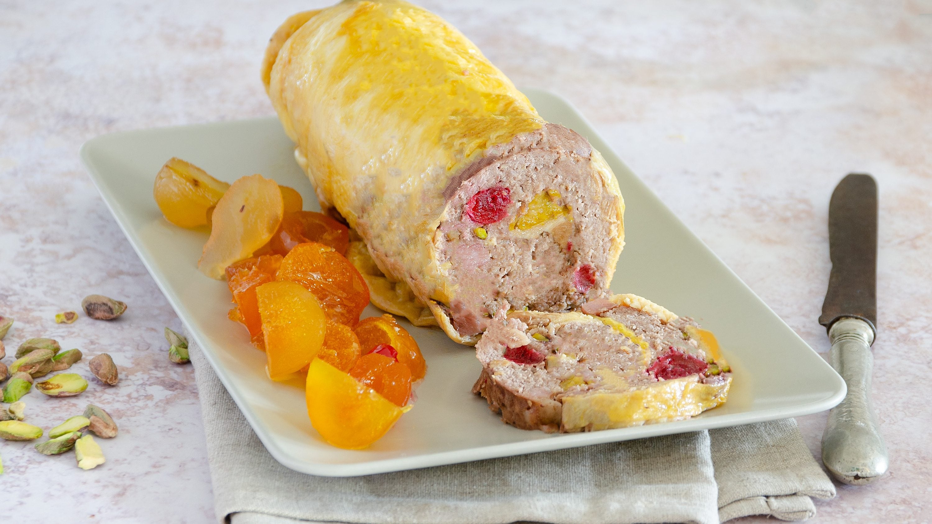 Galantina di pollo: la ricetta tradizionale bolognese