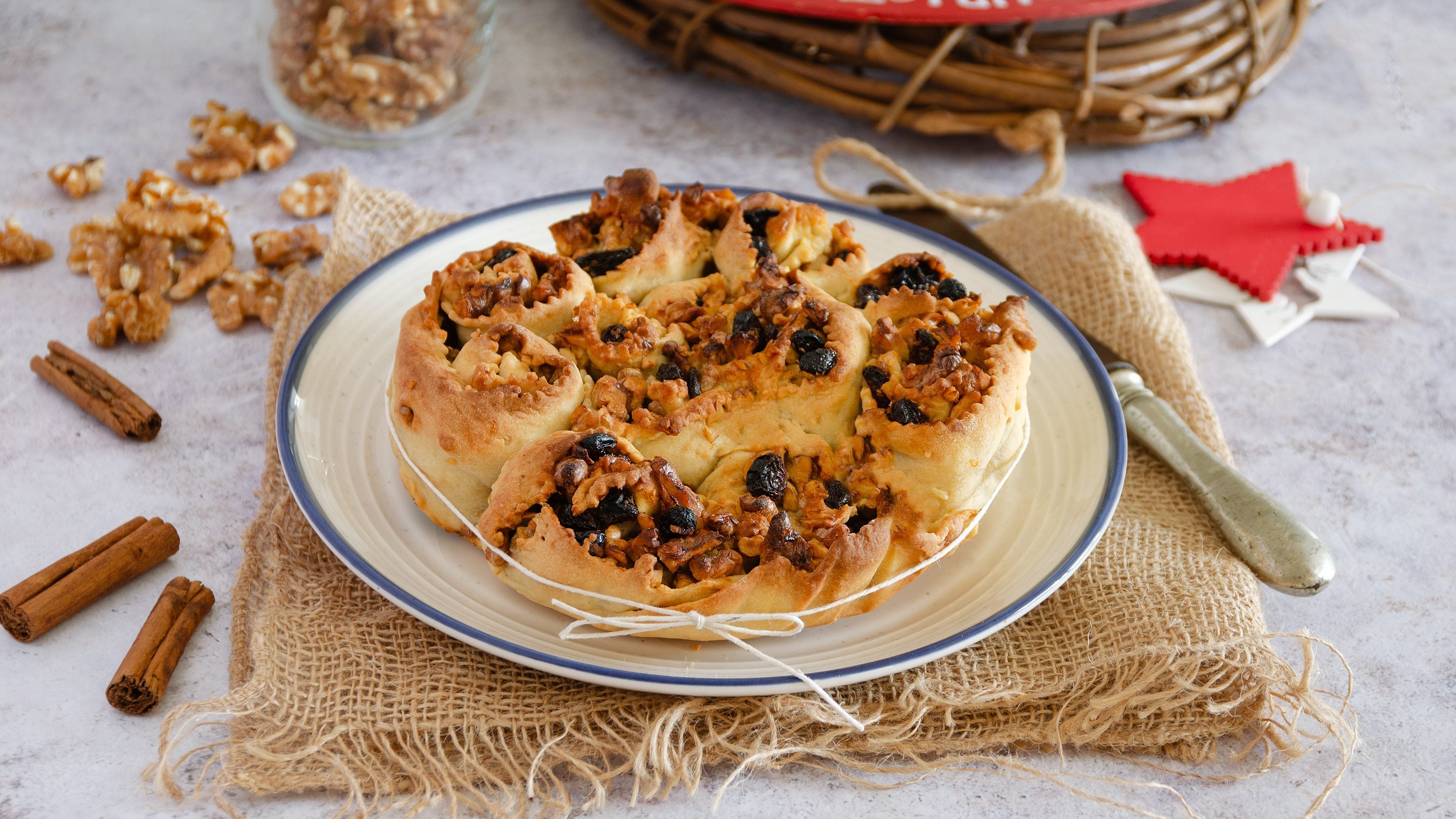 Pitta ‘mpigliata: la ricetta della pitta ’nchiusa, il dolce tipico calabrese